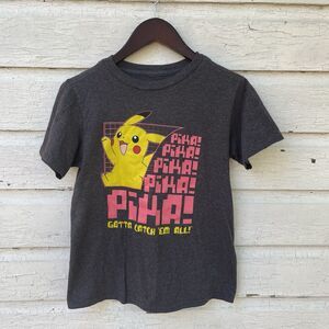 POKÉMON Pikachu Women’s Pika Graphic Tee, Gray- Size Medium